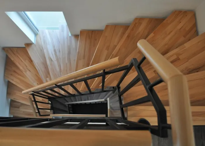 B Sleep & Work * Burgrieden