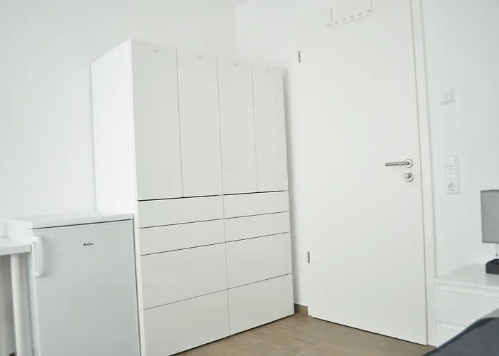 招待所 B Sleep & Work Burgrieden