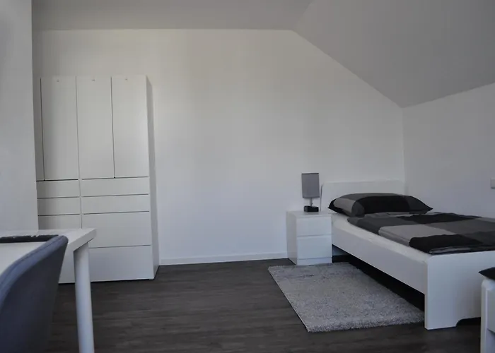 招待所 B Sleep & Work